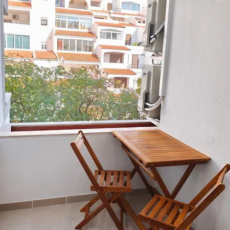 Linda Vista